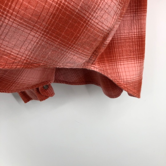 Universal Thread Womens Button Down Shirt XXL Plaid Flannel Peach Pink Orange - Picture 5 of 12